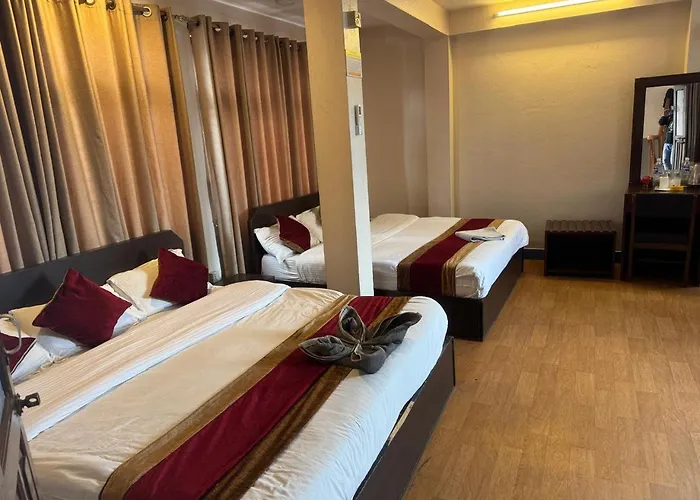 Silver Jubilee Hotel 2*